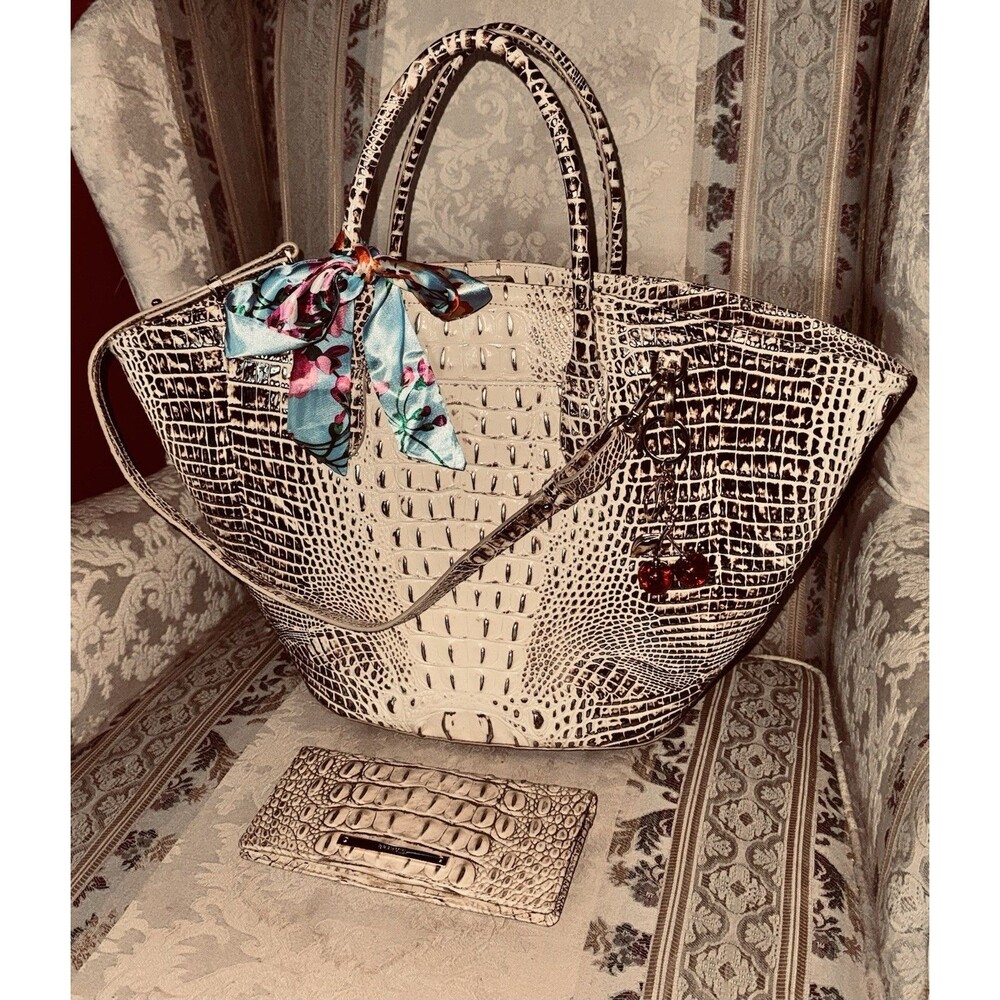 BRAHMIN Mira  Ombré Melbourne Shoulder Handbag & Ady Wallet EUC